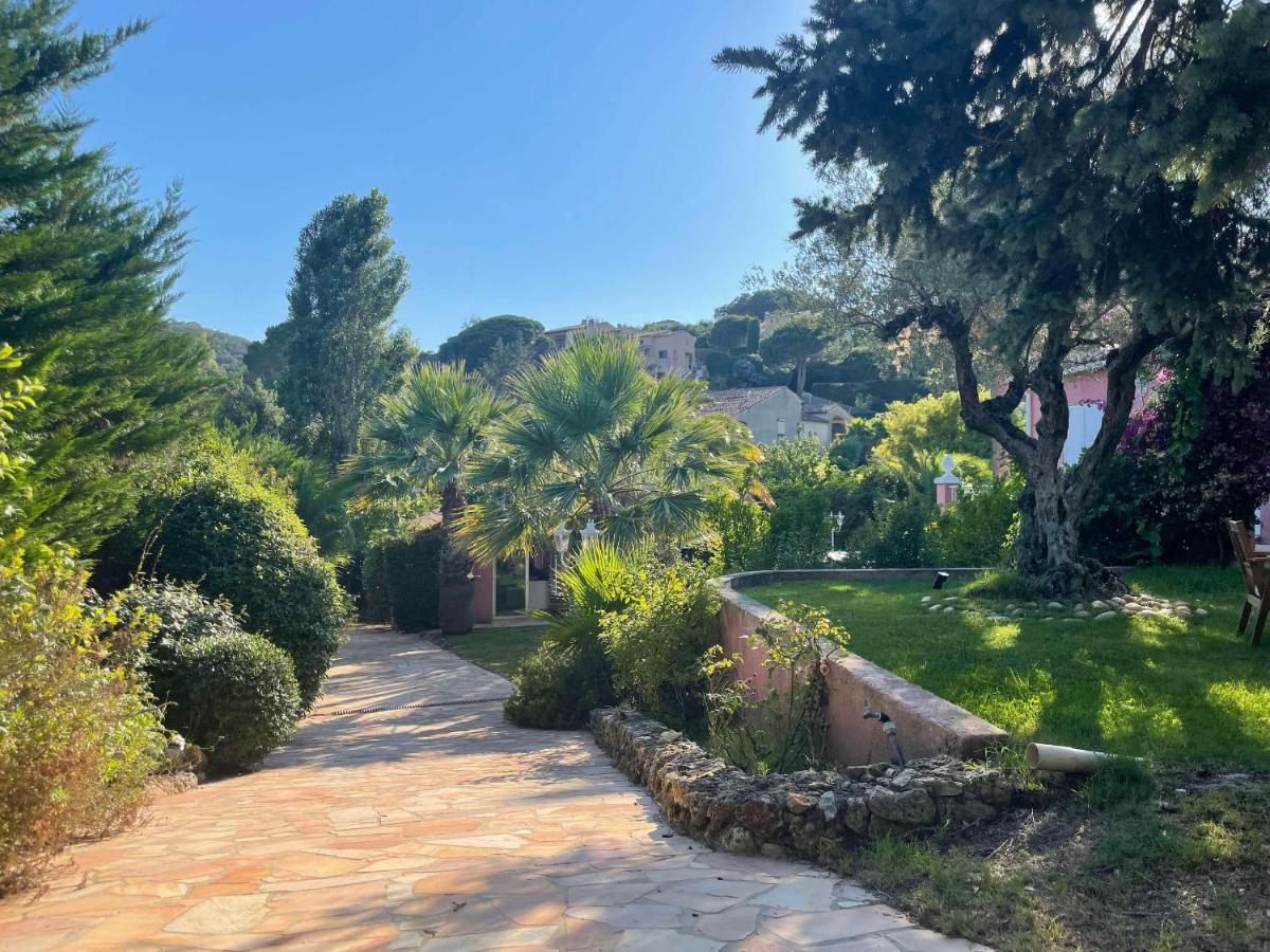 Fantastic Pool Villa 900M To The Beach; With Extravagant Big Garden Sainte-Maxime Bagian luar foto