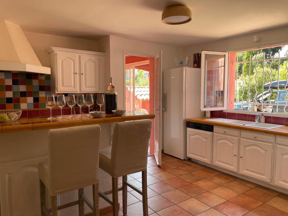 Fantastic Pool Villa 900M To The Beach; With Extravagant Big Garden Sainte-Maxime Bagian luar foto