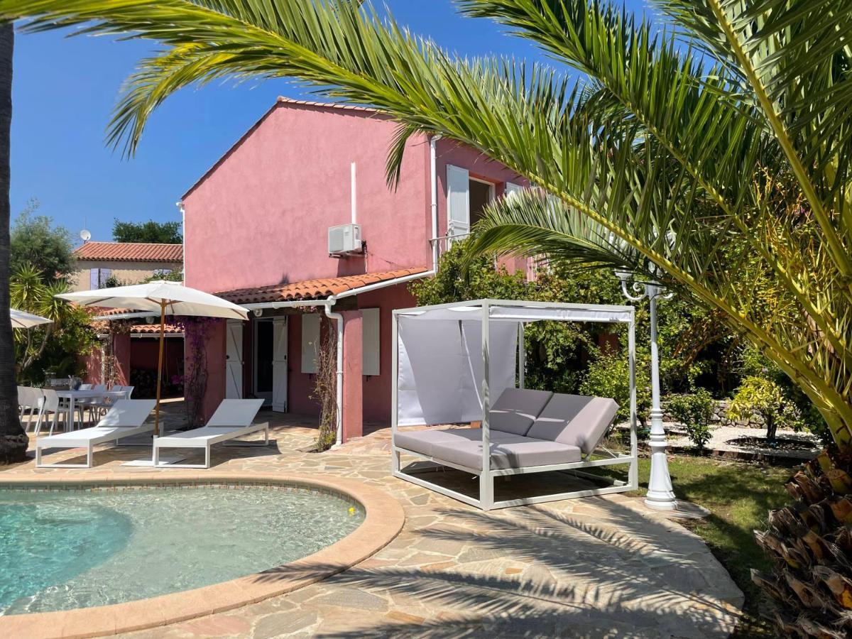 Fantastic Pool Villa 900M To The Beach; With Extravagant Big Garden Sainte-Maxime Bagian luar foto