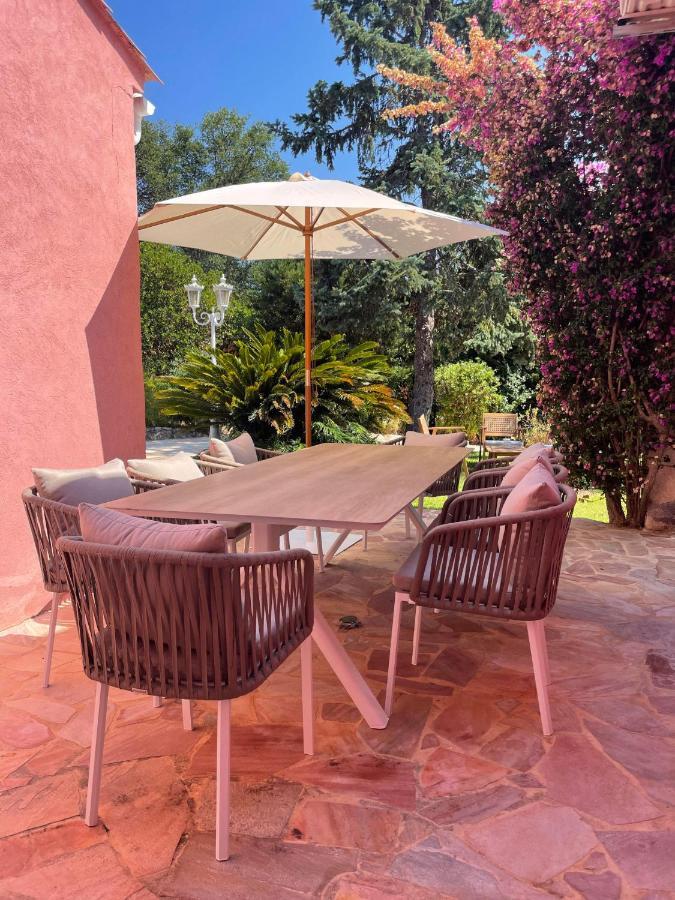 Fantastic Pool Villa 900M To The Beach; With Extravagant Big Garden Sainte-Maxime Bagian luar foto